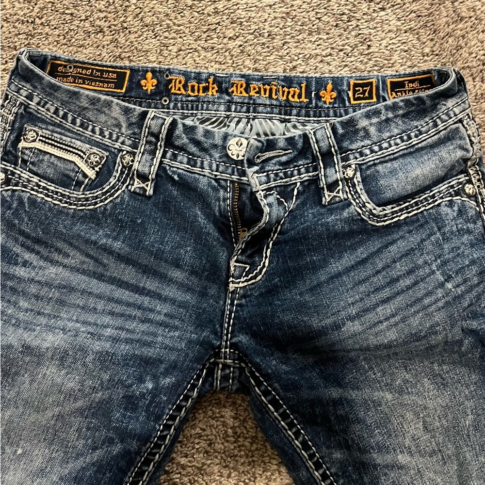 Indi Rock Revival ankle skinny jeans size 27. 29 inch inseam.